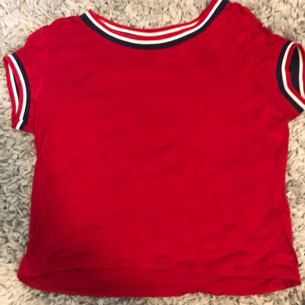 red vintage cropped t shirt